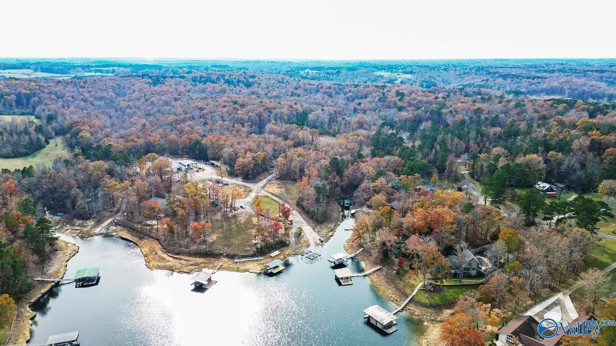 Jasper, AL 35504,295 Clubhouse Road