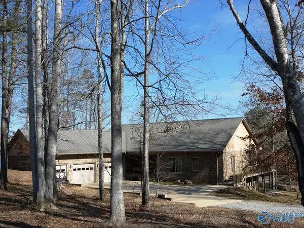 Jasper, AL 35504,295 Clubhouse Road