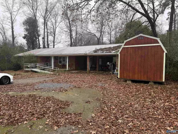 210 County Road 36, Geraldine, AL 35974