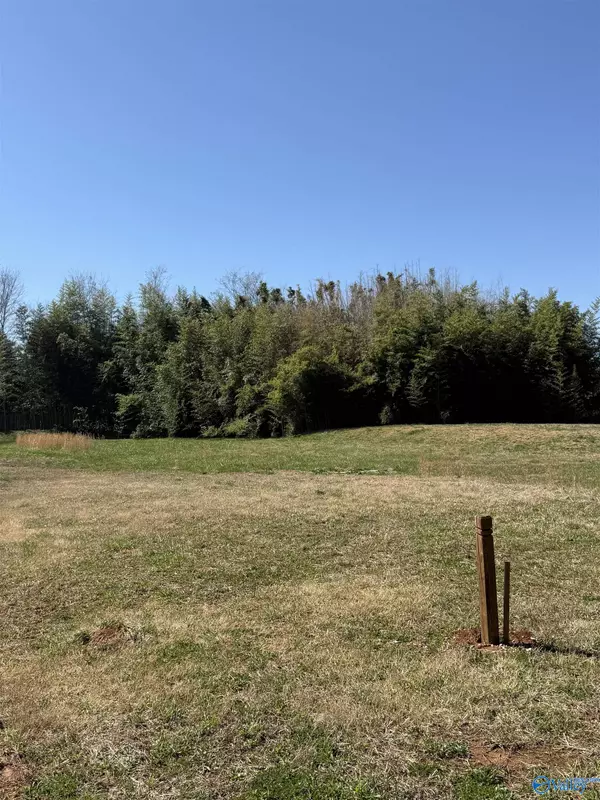 Harvest, AL 35749,1092 NW Nick Davis Road