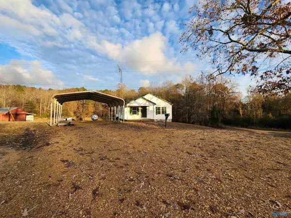 Hamilton, AL 35570,185 Lochridge Lane