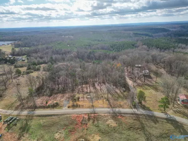 Courtland, AL 35618,4428 County Road 284