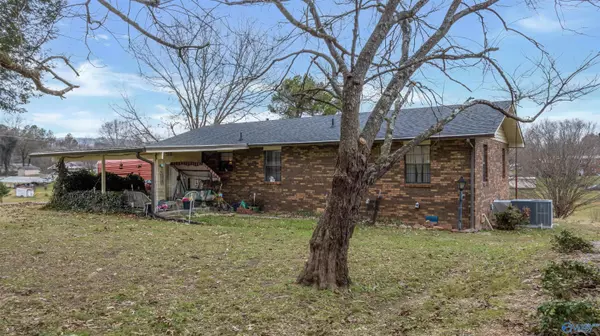 Bridgeport, AL 35740,102 Carl Maynor Lane