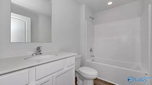 Owens Cross Roads, AL 35763,10018 Anders Way