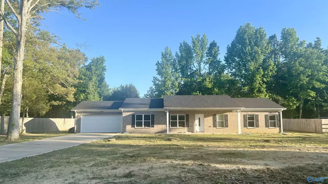 11732-A Wall Triana Hwy, Ardmore, AL 35739