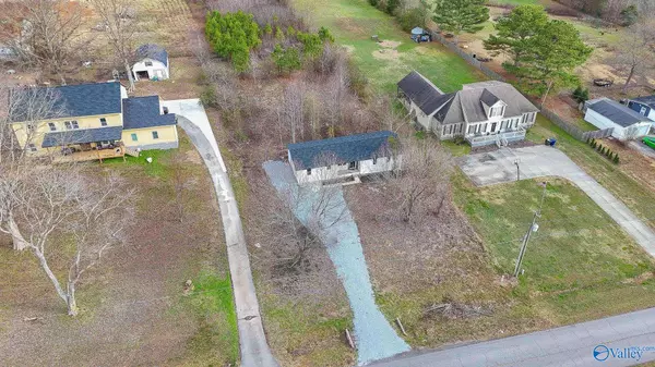 Toney, AL 35773,6509 Old Railroad Bed Road