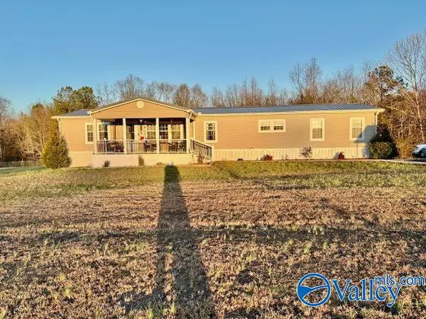 164 County Road 643, Henagar, AL 35978
