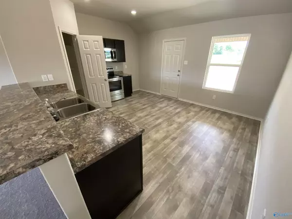 New Market, AL 35761,120 Olde Hearth Road