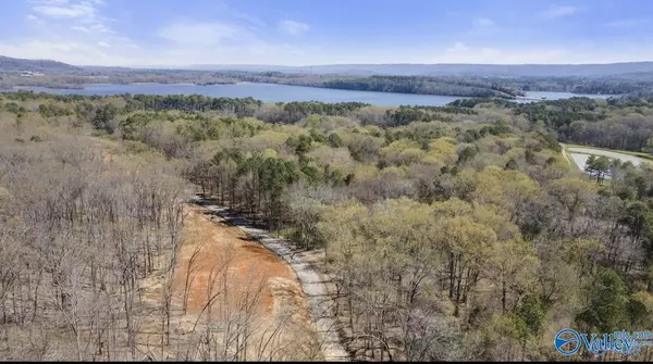 Scottsboro, AL 35769,900-13 County Road 114