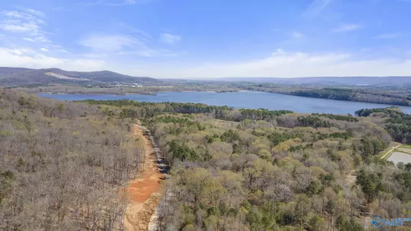 Scottsboro, AL 35769,900-4 County Road 114