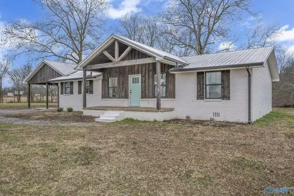 Baileyton, AL 35019,3077 Gum Pond Road