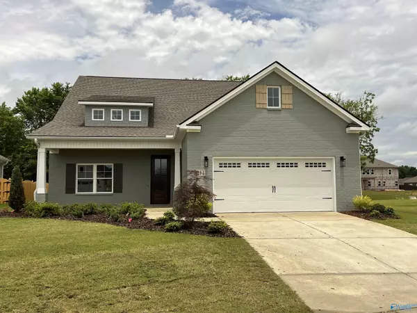 211 Mayflower Drive, Harvest, AL 35749