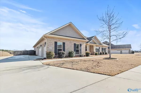 Madison, AL 35756,428 East River Landing Blvd SW