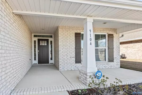 Owens Cross Roads, AL 35763,9104 SE Eagle Trace Drive