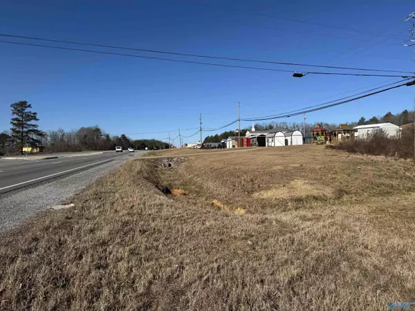 Anniston, AL 36206,2939 N Highway 431 N