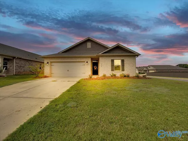 140 Branton Court, New Market, AL 35761