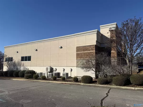 Huntsville, AL 35806,6485 University Drive