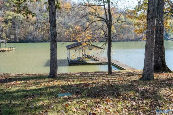 Florence, AL 35634,354 County Road 322