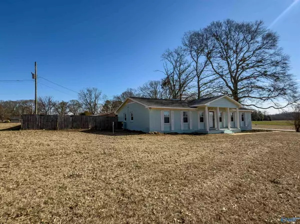 Courtland, AL 35618,21 County Road 397