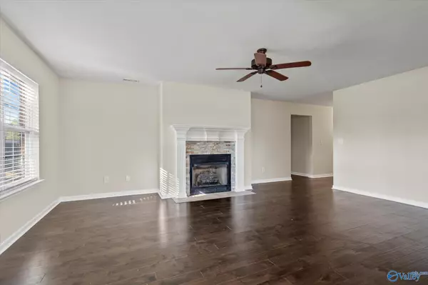 Harvest, AL 35749,233 Shortleaf Lane