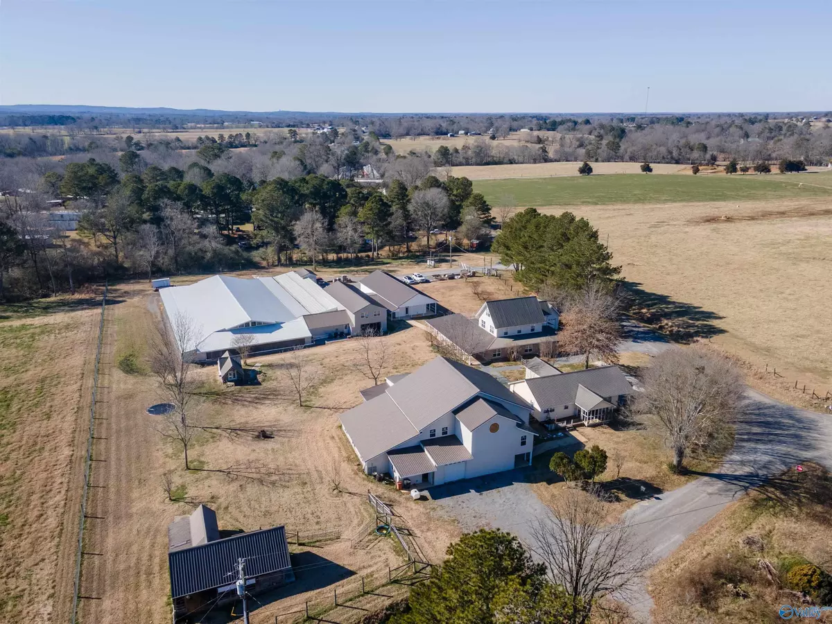 Hanceville, AL 35077,662 County Road 655