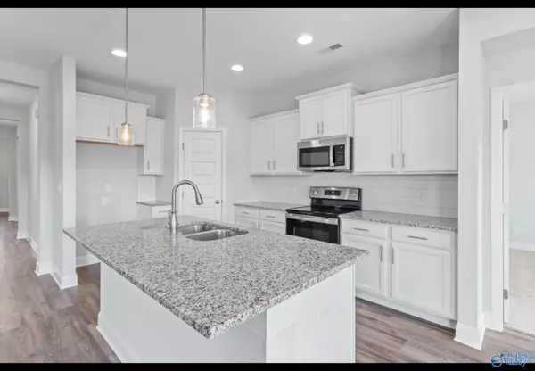 Toney, AL 35773,212 Pine Island Avenue