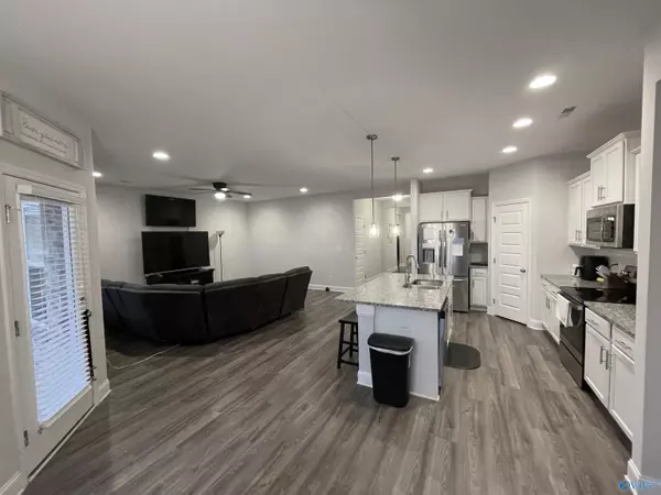 Toney, AL 35773,212 Pine Island Avenue