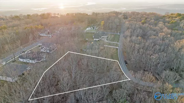 Huntsville, AL 35803,13347 SE South Village Square Road