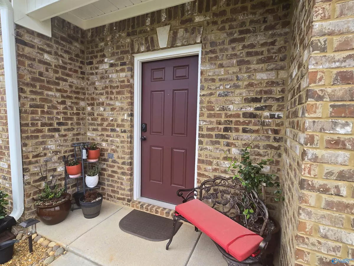 New Market, AL 35761,151 Mill Valley Way