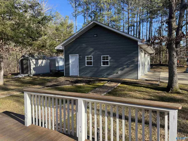 Cedar Bluff, AL 35959,675 County Road 189