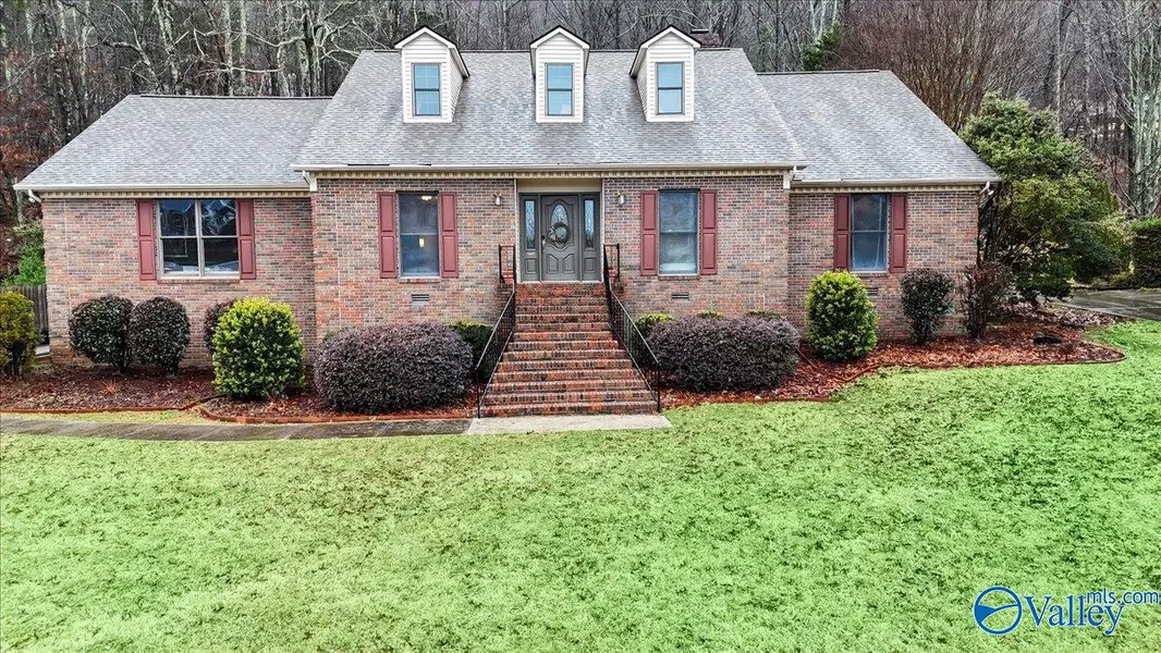 108 Mache Lane, Owens Cross Roads, AL 35763