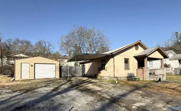 830 N 35th Street, Gadsden, AL 35904