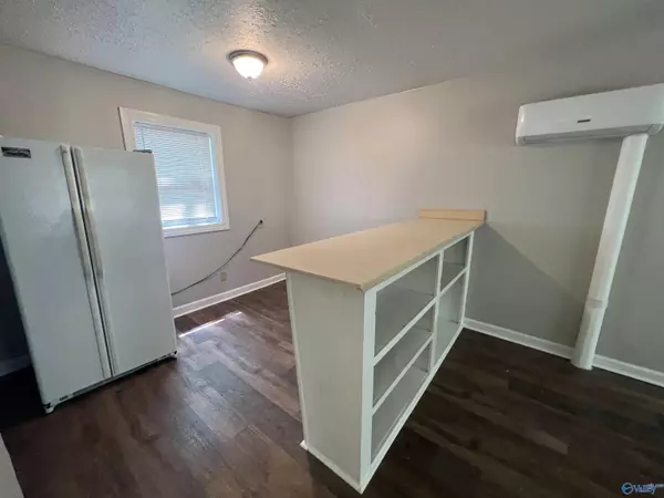 Huntsville, AL 35811,2506 Kildare Street #B