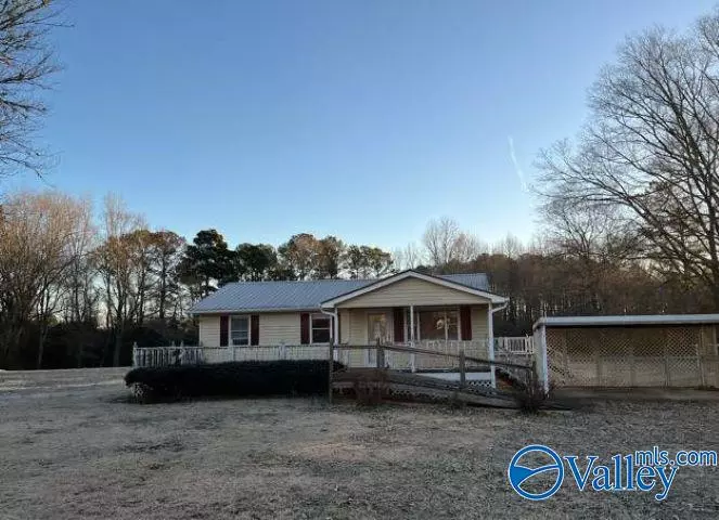 Dora, AL 35062,6328 Snowville Brent Road
