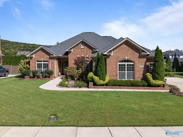 Owens Cross Roads, AL 35763,2725 Natures Trail