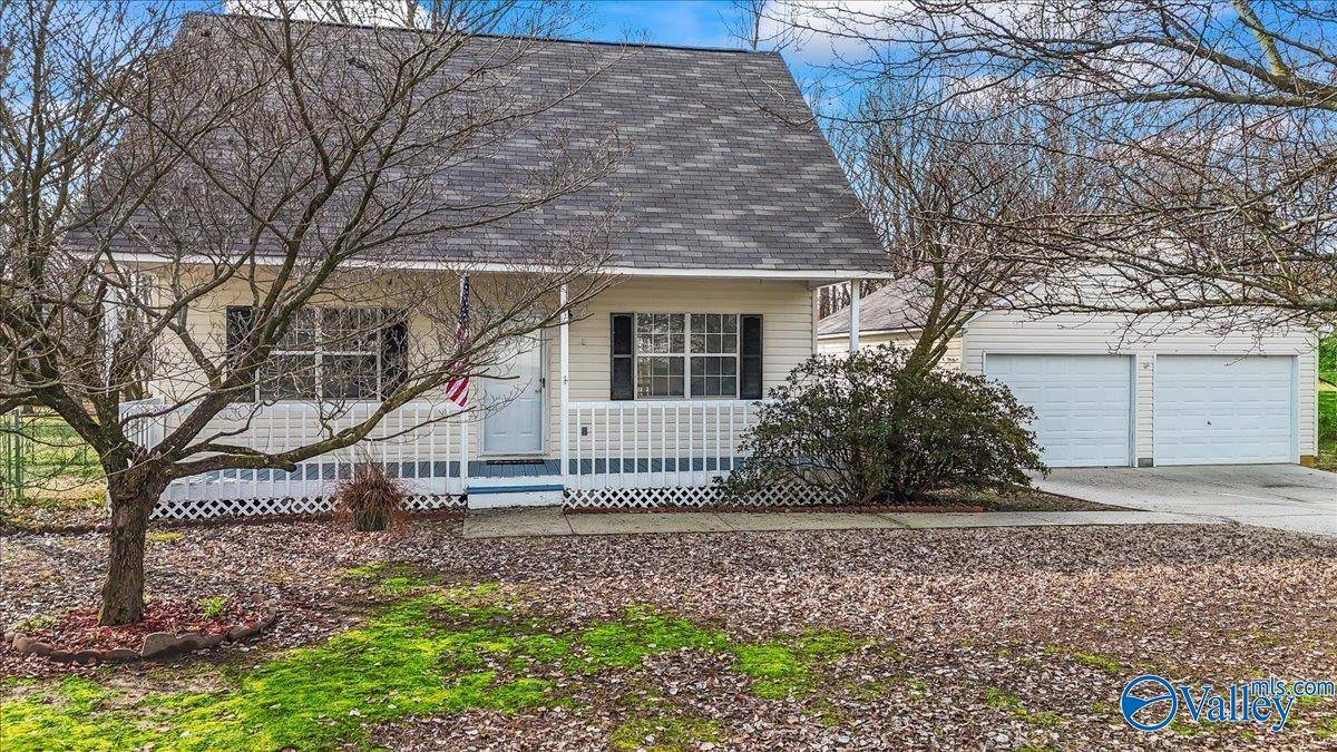 Arab, AL 35016,225 Nicki Lane