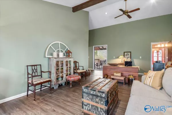 Hanceville, AL 35077,245 County Road 544