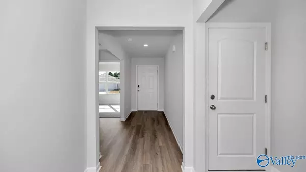 Owens Cross Roads, AL 35763,10024 Anders Way