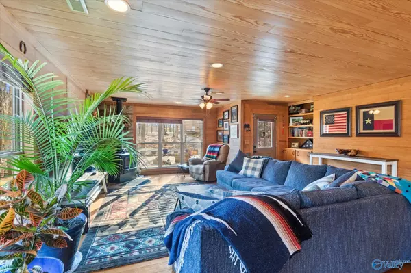 Horton, AL 35980,325 Holland Road