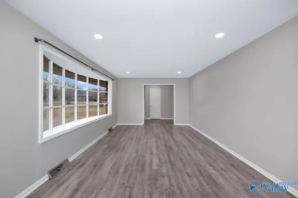 Ardmore, TN 38449,30342 Highland Drive