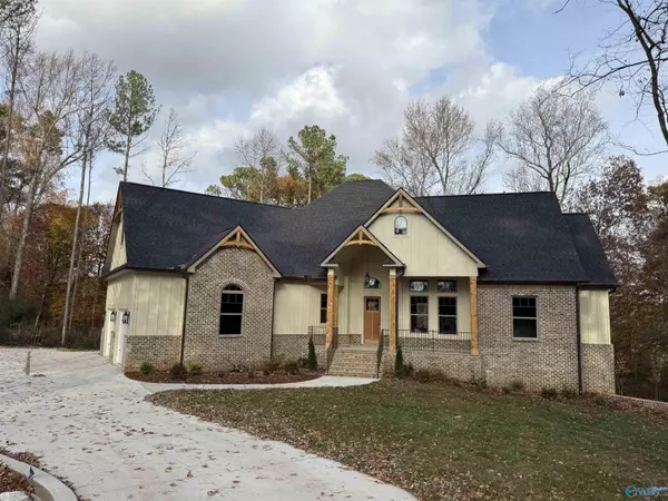 209 Earl Vaughn Drive, Huntsville, AL 35806