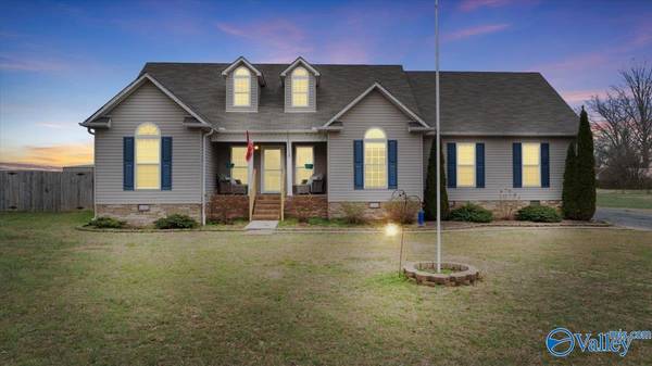 25084 Oak Grove Road, Athens, AL 35613