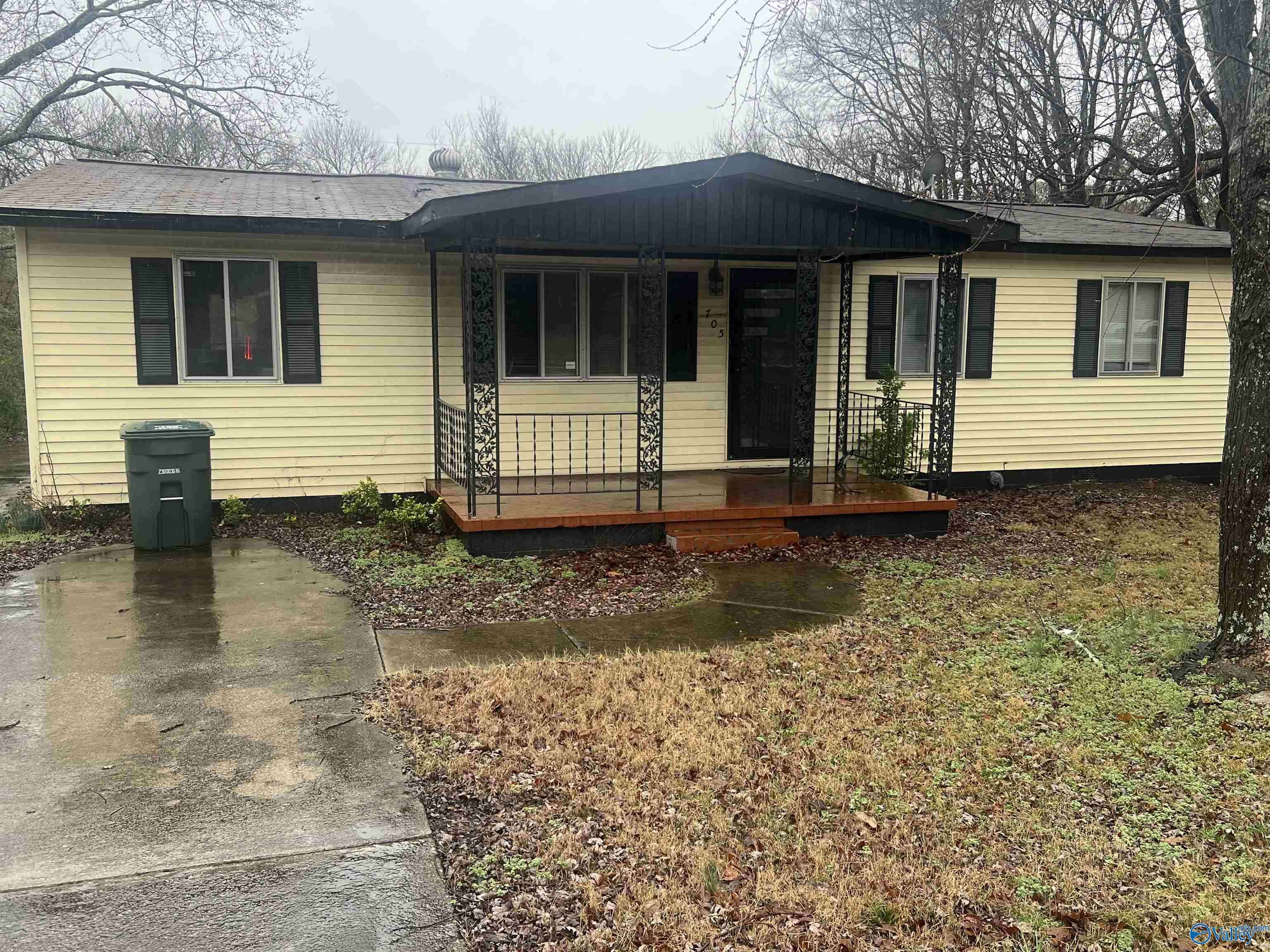 705 Mastin Lake Road NW, Huntsville, AL 35811