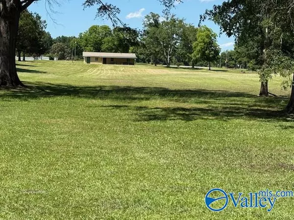 40 County Road 498, Centre, AL 35960