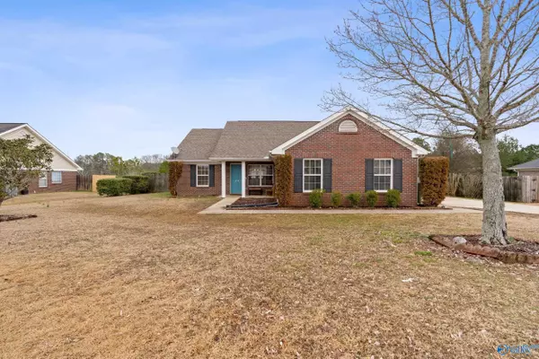 215 Calla Lily Drive, Harvest, AL 35749