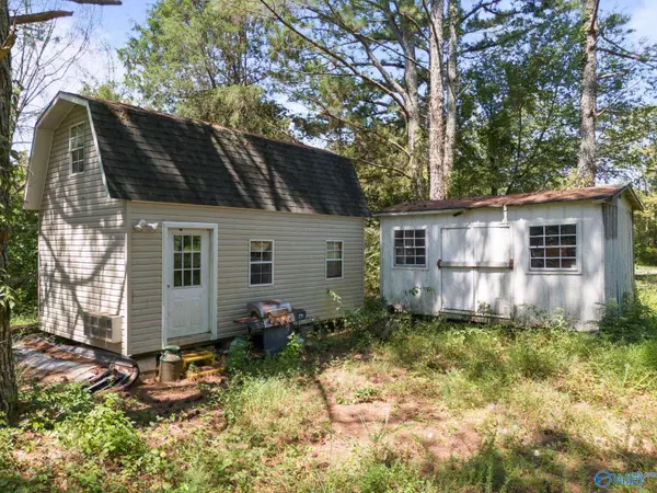 New Market, AL 35761,186 Hillsboro Drive