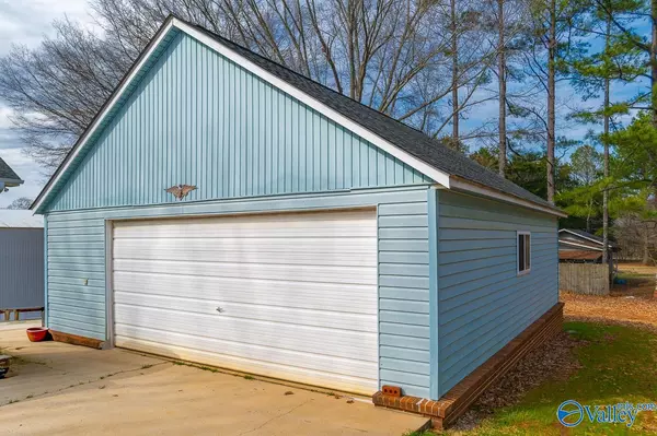 Decatur, AL 35603,42 Shannon Drive NE