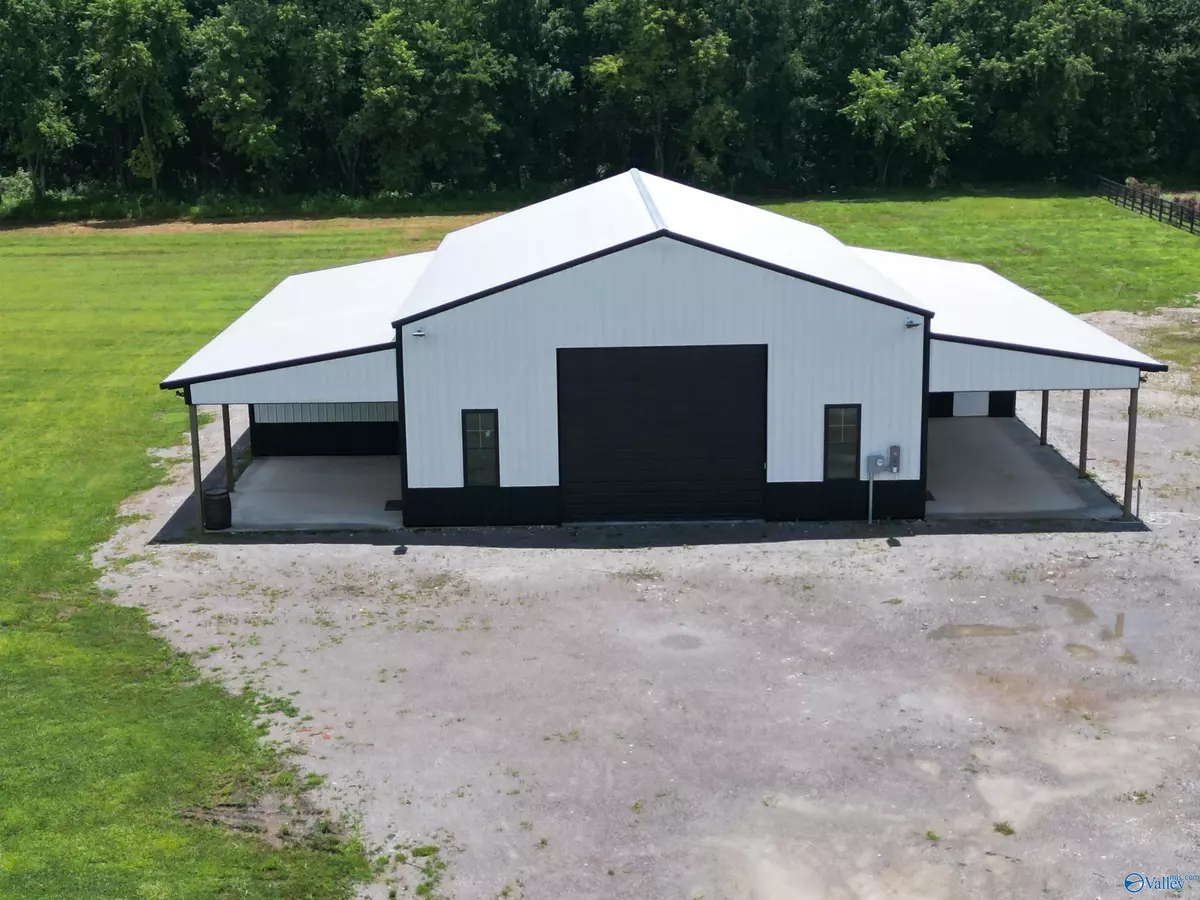 Toney, AL 35773,168 Morris Lane