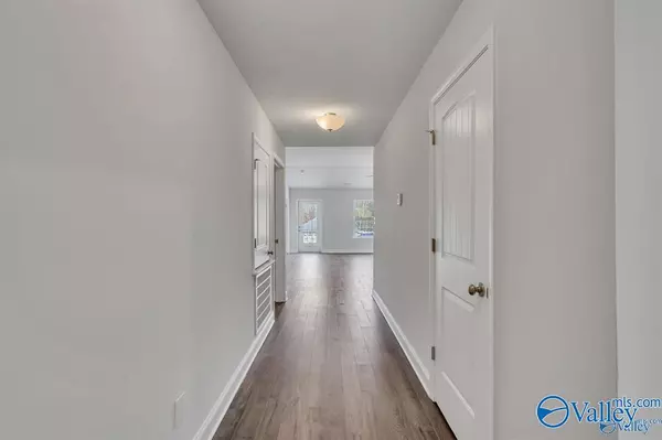 Athens, AL 35611,15310 Springbrook Trace