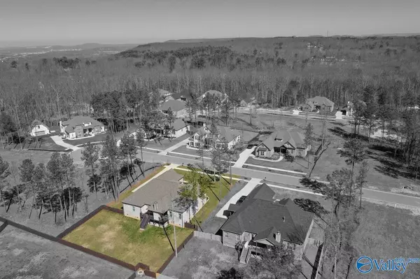 Huntsville, AL 35803,9 SE Trail Loop Circle SE